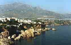 Nerja2.jpg (4373 bytes)