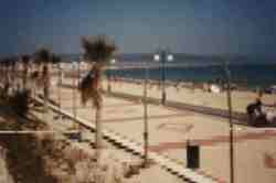 Paseo mar�timo.jpg (3632 bytes)